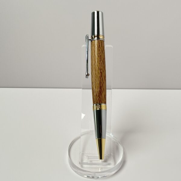 Hand Turned Oak Wood, Everyday Carry Twist Pen - Image 2